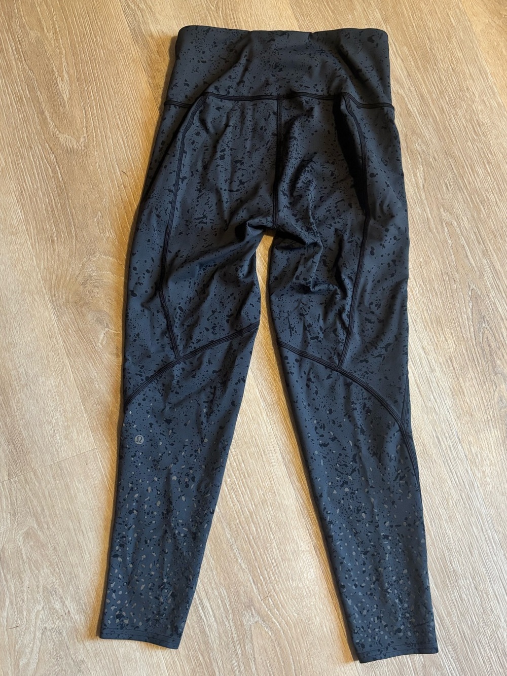 Gray High-Waist speckled Leggings - Picture 2 of 5